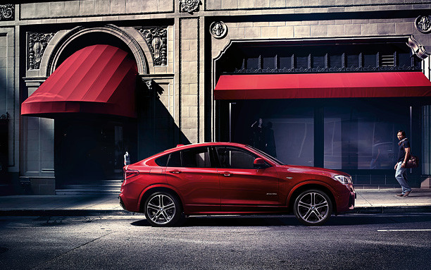 BMW X4 Drivers Sideview BMW X4 Drivers Sideview