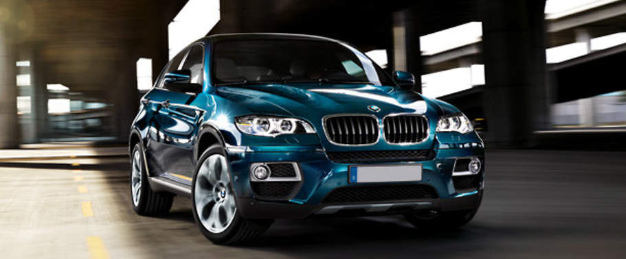 BMW X6 Front Medium View BMW X6 Front Medium View