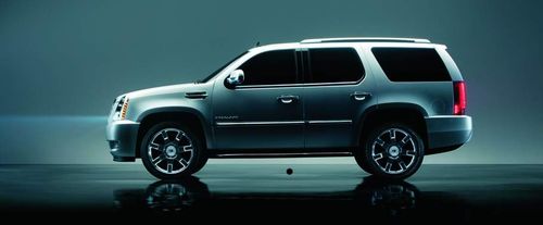 Escalade Platinum Side view