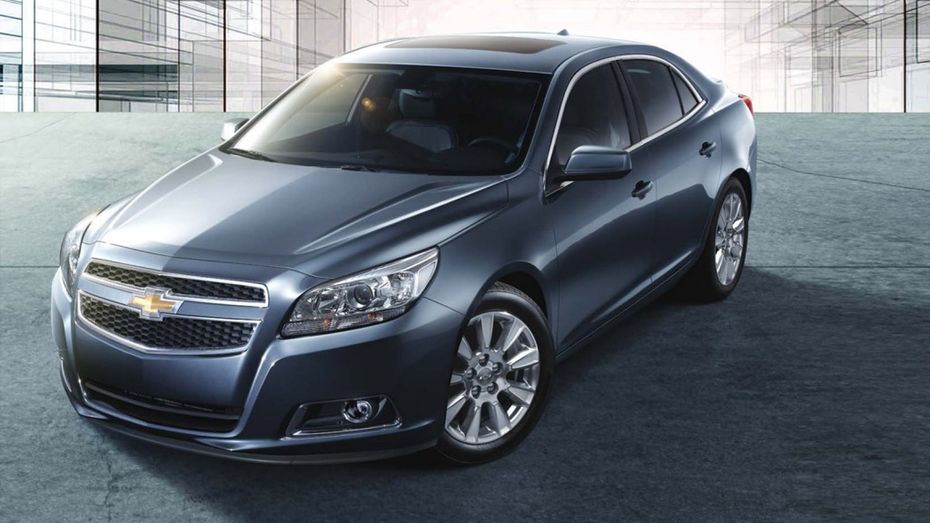 Chevrolet Malibu Side Medium View