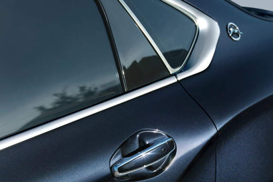 Impala Door handle in Qatar