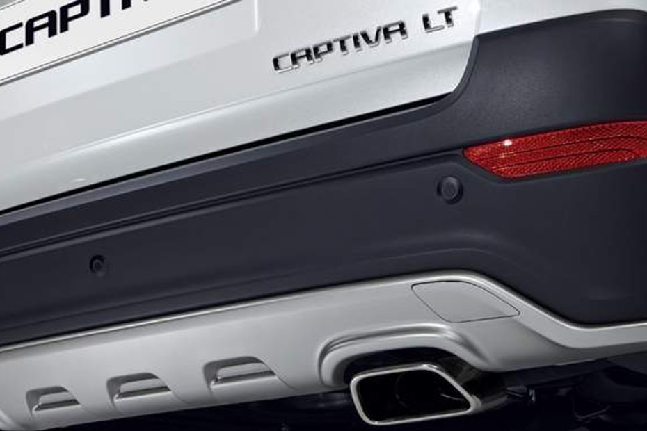 Exhaust Pipe of Chevrolet Captiva in Qatar