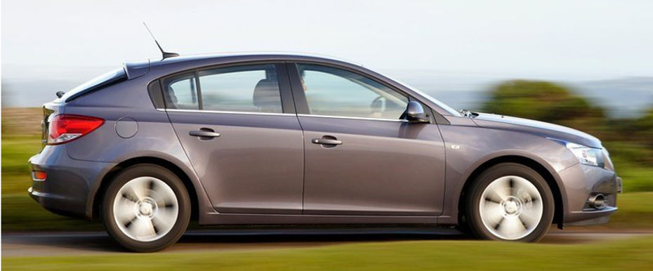 Chevrolet Cruze Hatchback Drivers Sideview