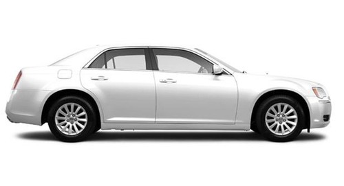 Chrysler 300C Drivers Sideview