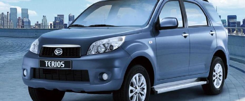 Terios 7 Seater Front angle low view