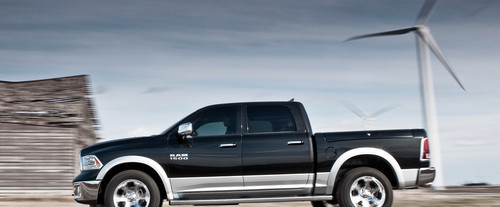 RAM 1500 Side view