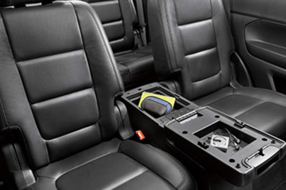 Ford Explorer Rear Seats in Qatar
