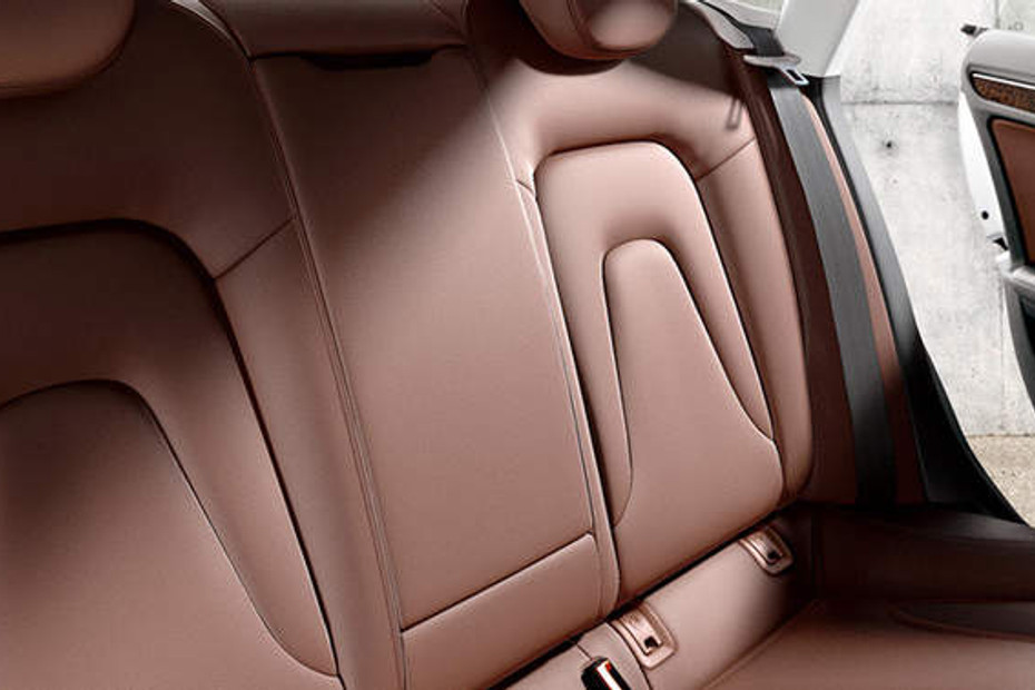 Audi A5 Sportback Rear Seats in Qatar