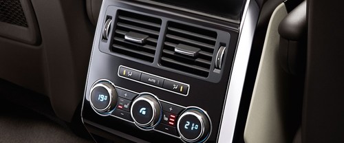 Range Rover Sport Rear AC Controls