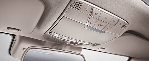 C Class Sedan Courtesy Lamps