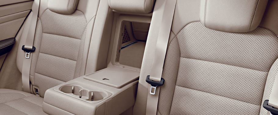Mercedes-Benz M Class Rear Seats Mercedes-Benz M Class Rear Seats