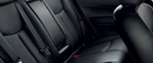 Nissan TIIDA Rear Seats