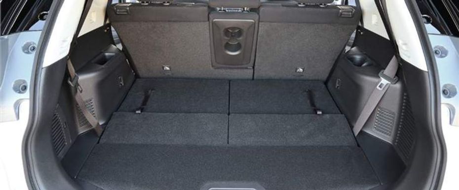 Trunk Open Closer View of X-Trail