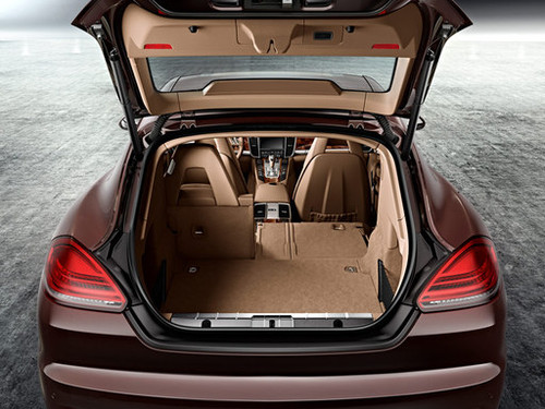 Trunk Open Closer View of Panamera 4