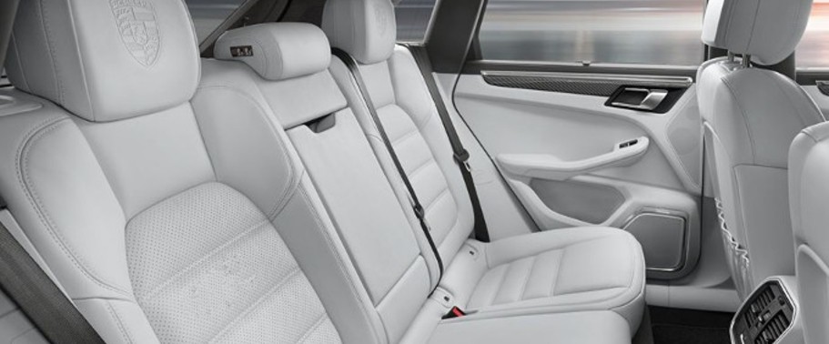 Porsche Macan Turbo Rear Seats Porsche Macan Turbo Rear Seats