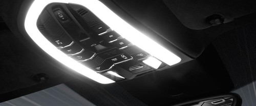 Cayenne S Diesel Courtesy Lamps