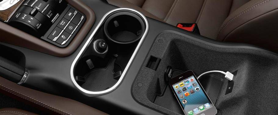 Power Accessories Outlet View of Porsche Cayenne S Diesel Power Accessories Outlet View of Porsche Cayenne S Diesel