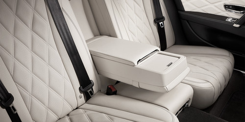 New Flying Spur V8 Armrest Rear