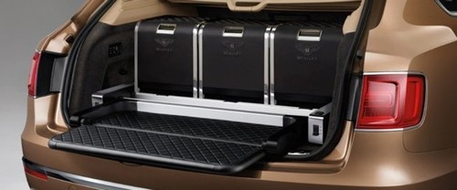 Bentayga Trunk Open