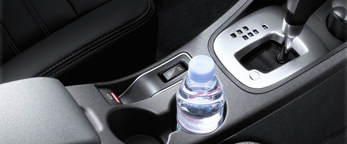 Fluence Front Cup Holder