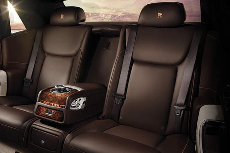 Rolls Royce Ghost Rear Seats in Qatar