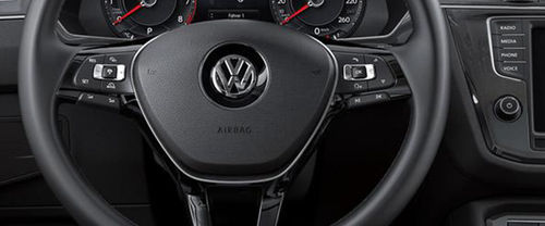 Volkswagen Tiguan Multi Function Steering