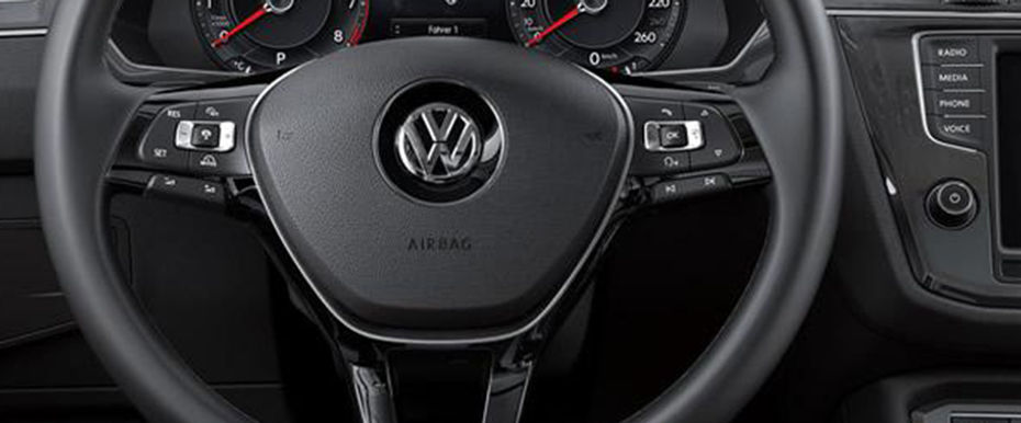 Volkswagen Tiguan Multi Function Steering