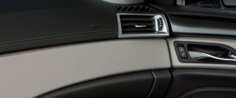 XTS Front Side Ac Vents