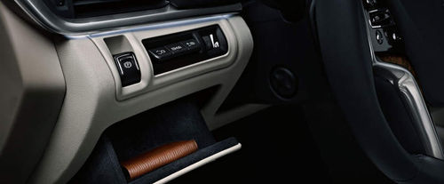 Cadillac XTS Glove Box Open