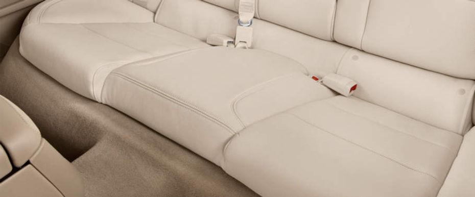 Cadillac CTS LUXURY Rear Seats