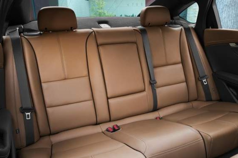 Chevrolet Impala Rear Seats in Qatar