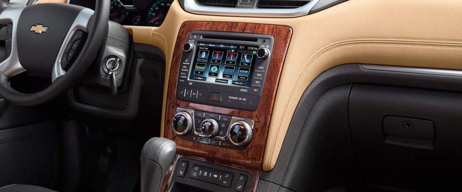Front AC Controls of Chevrolet Traverse