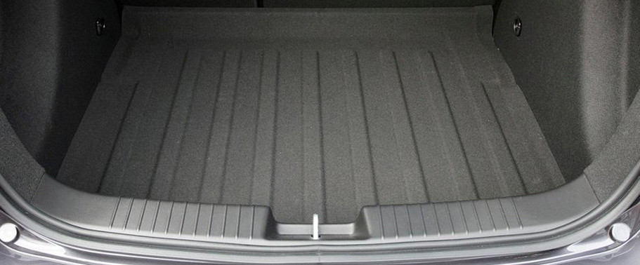Cruze Hatchback Trunk Open Cruze Hatchback Trunk Open