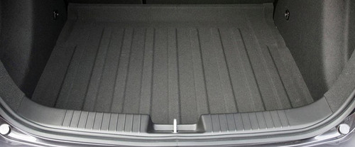 Cruze Hatchback Trunk Open