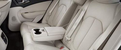 Chrysler 200 Rear Seats
