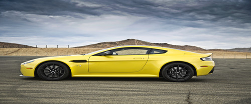V12 Vantage Side view
