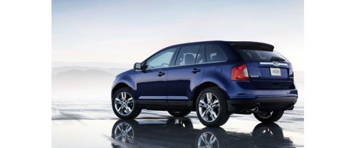 Rear Cross Side View of Ford Edge