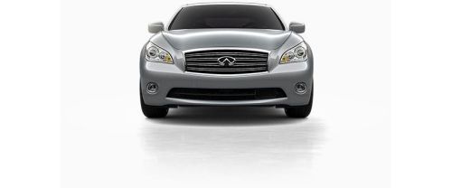Full Front View of Q70