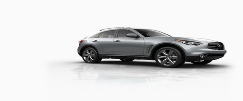Infiniti QX70 Front Cross Side View