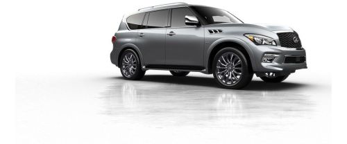 Infiniti QX80 Front Cross Side View