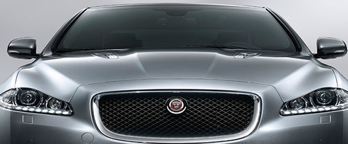 XJ Luxury SWB Grille View