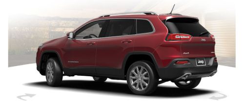 Rear Cross Side View of Jeep Cherokee