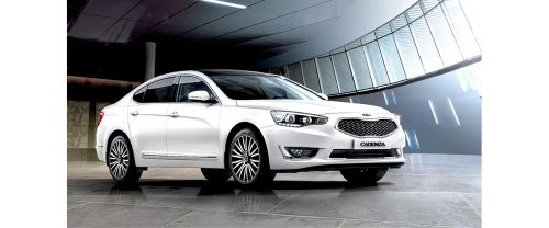 KIA Cadenza Front Cross Side View