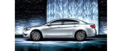 Cadenza Side view