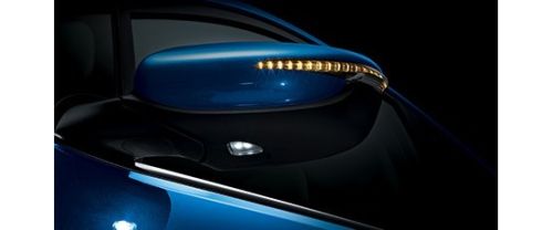 KIA Cerato Drivers Side Mirror Front Angle