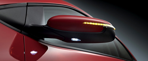 KIA Cerato Koup Drivers Side Mirror Front Angle