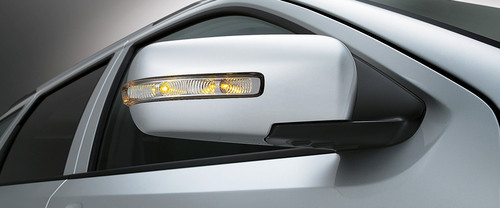 KIA Mohave Drivers Side Mirror Front Angle