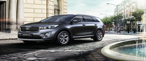 KIA Sorento Front Side View