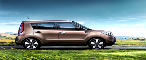 KIA Soul Drivers Sideview