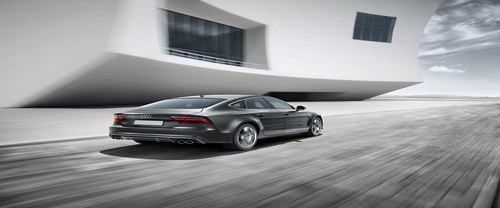 S7 Rear angle view